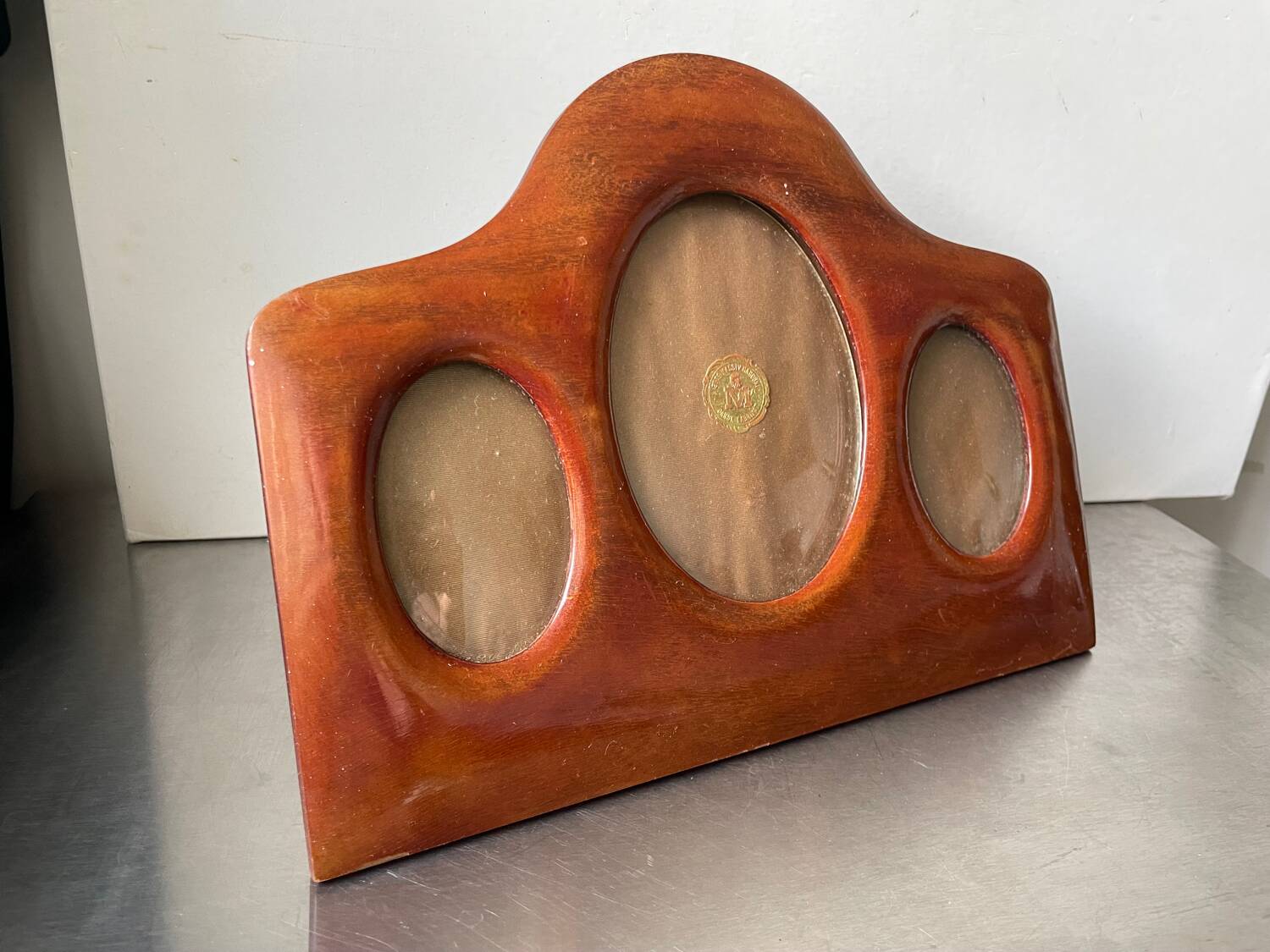 Antique art deco  mahogany wooden triple  frame 22 x 29 cm  convex glass