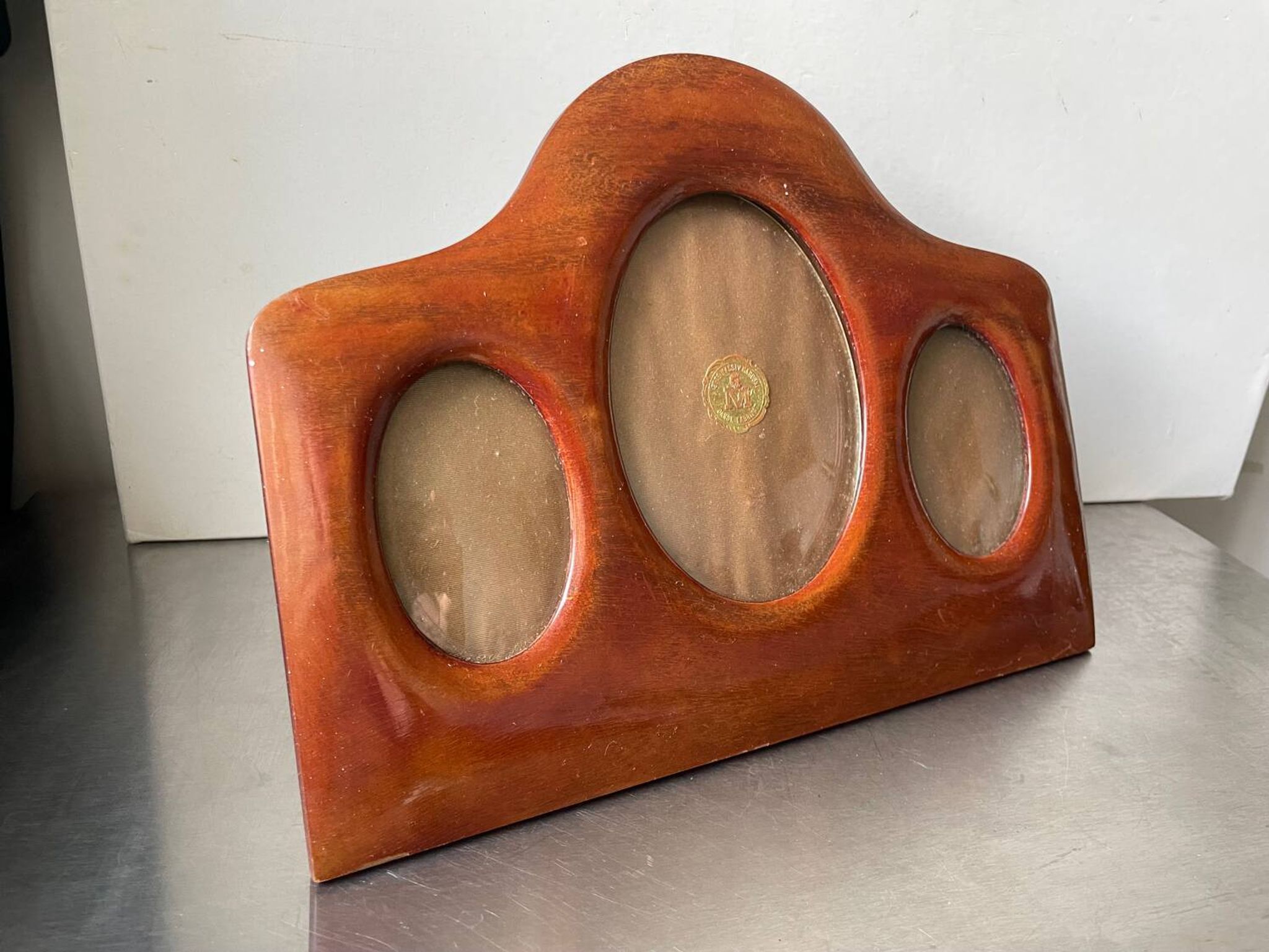 Antique art deco  mahogany wooden triple  frame 22 x 29 cm  convex glass