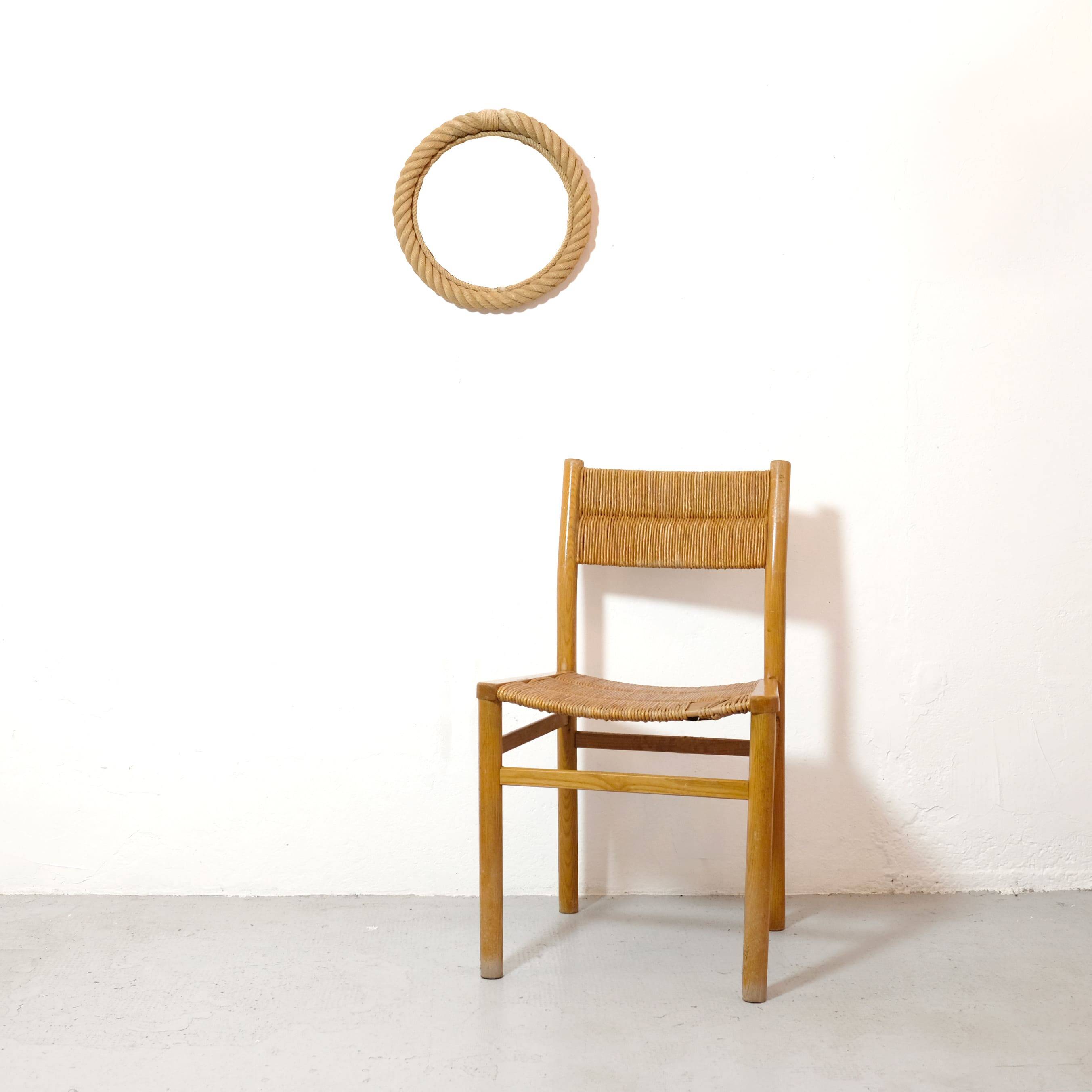 Round mirror with a rope frame, 35 cm.