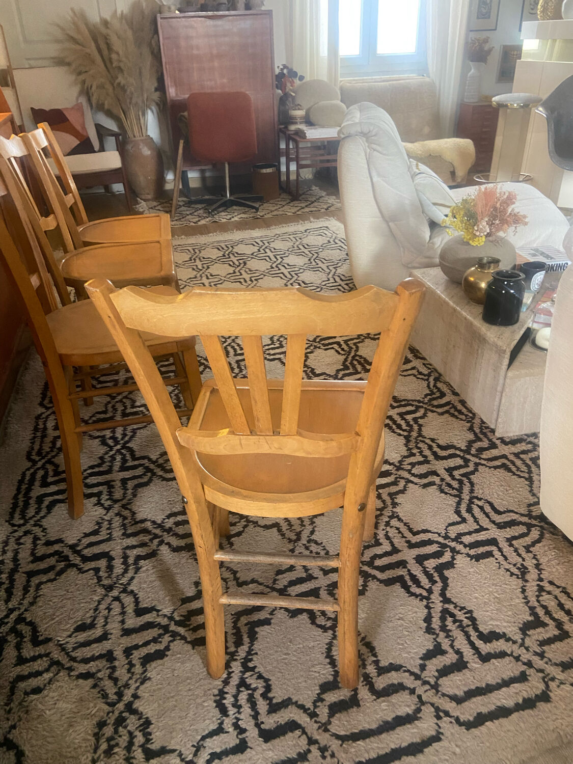 Series of 4 vintage bistro chairs
