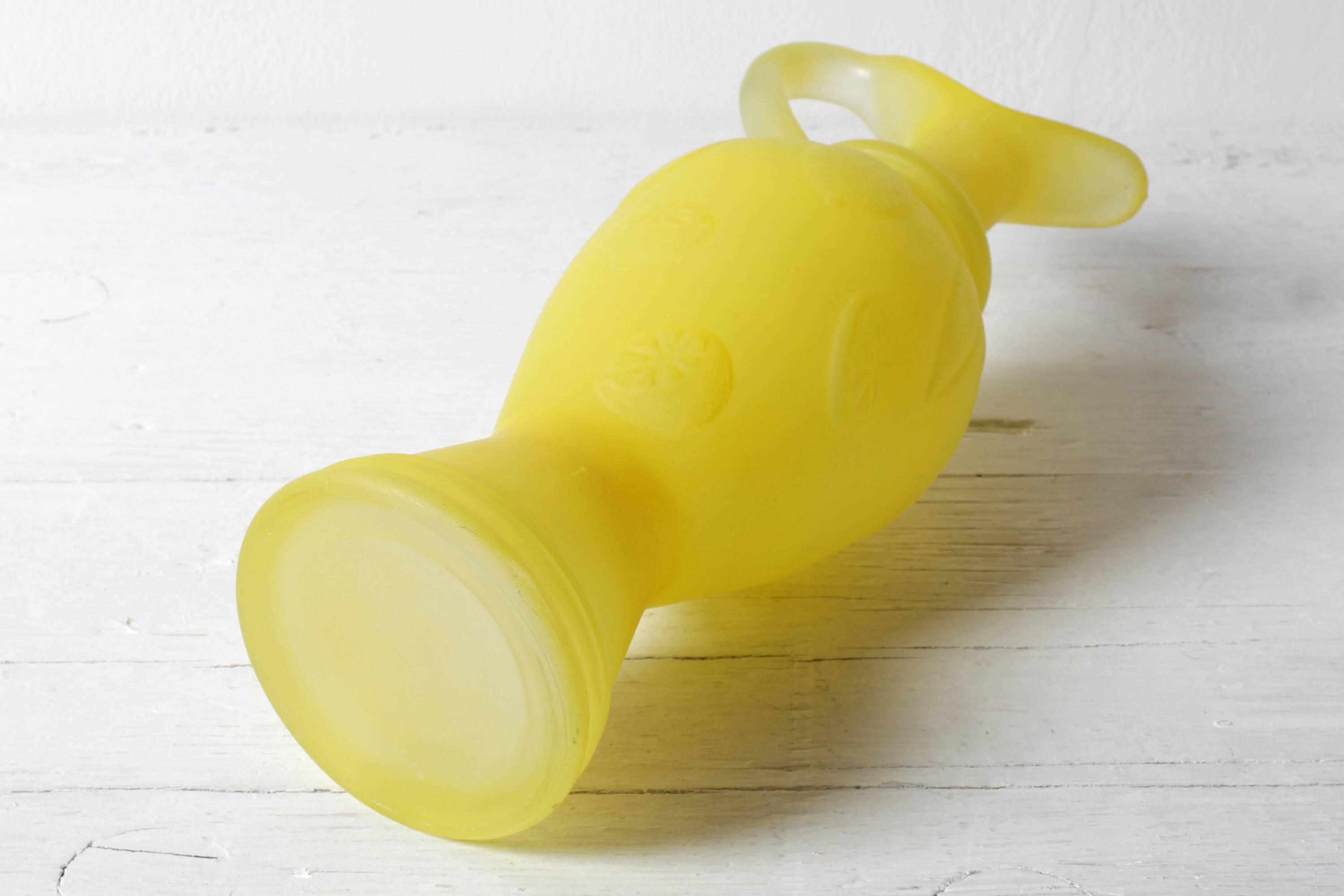 Mid-century Glass Lemon Patterned Yellow Jug / Limoncello Carafe / Italy