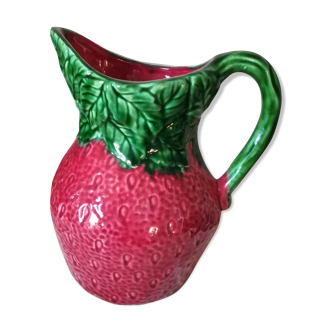 Pichet en barbotine modèle fraise
