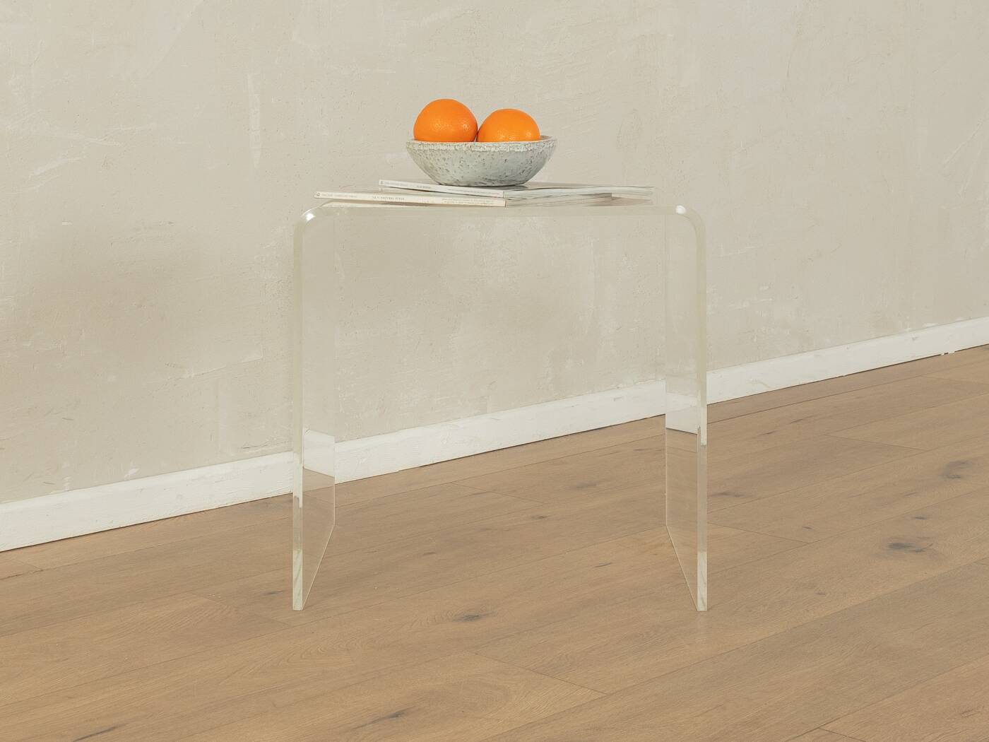 Table d'appoint en verre acrylique, années 1960
