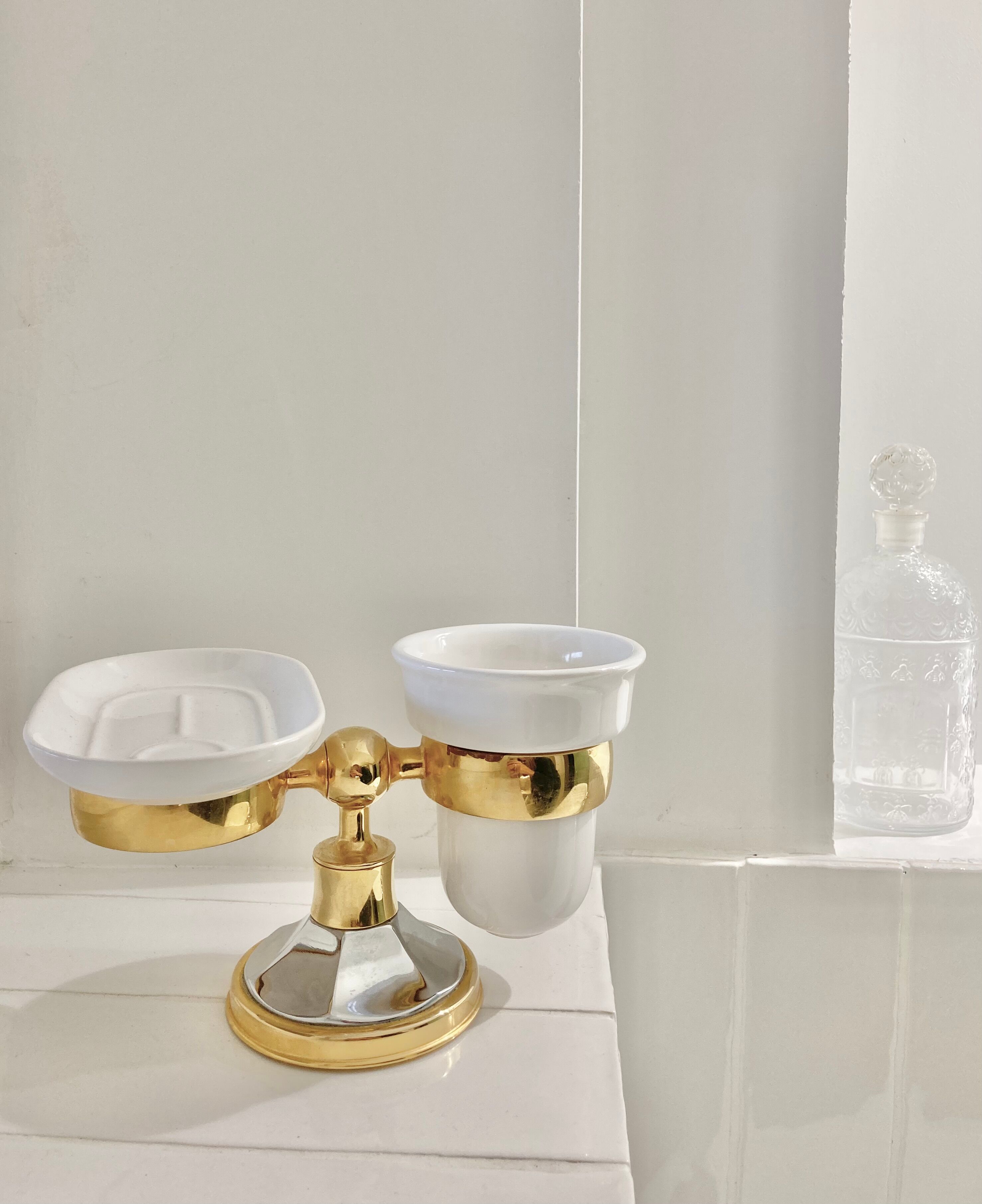 Art Deco soap dish and toothbrush holder