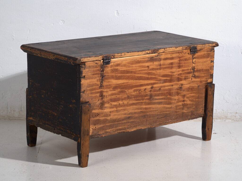 Antique pine wood chest – Central Europe (circa 1870)