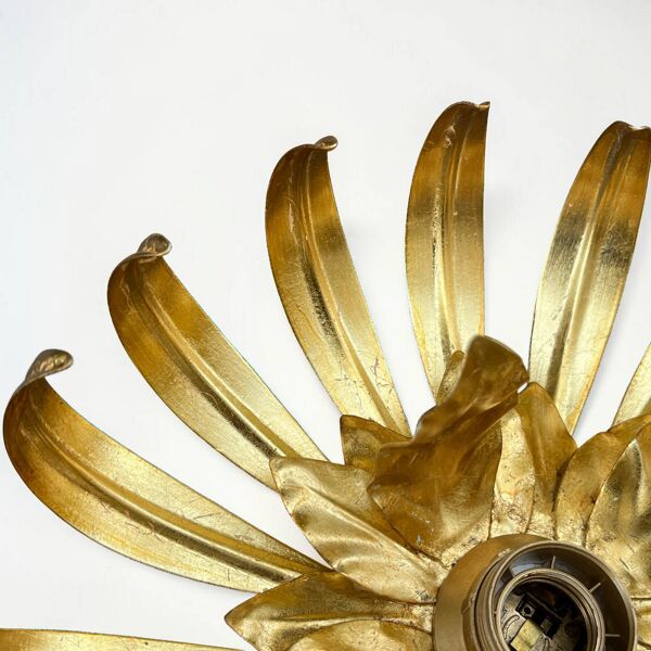 Applique soleil en métal doré à la feuille d'or vintage  applique fleur