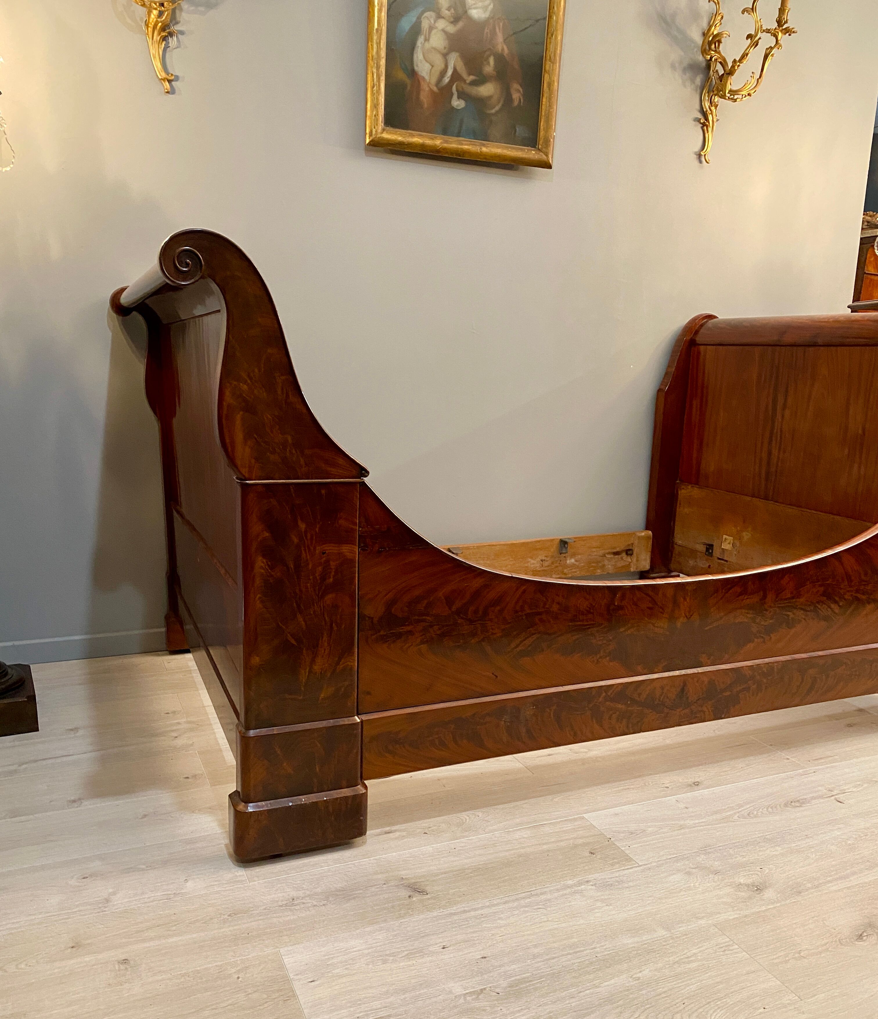 Mahogany Rest Bed Flame of the Louis Philippe XIXth century