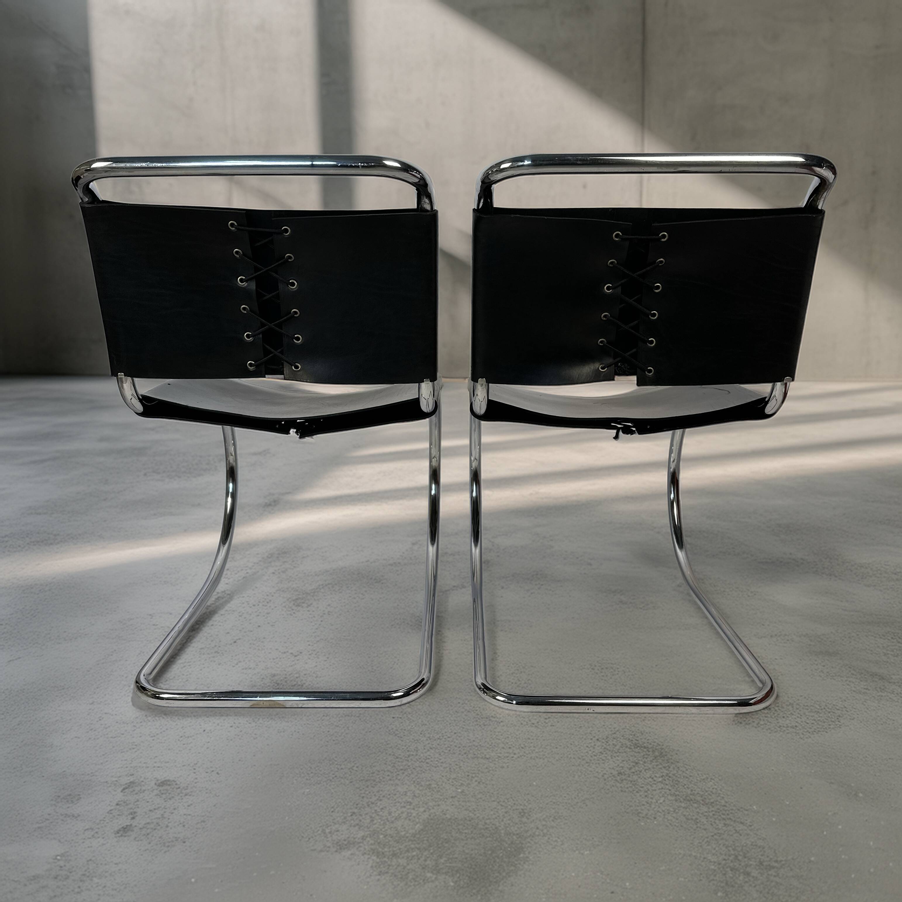 Set of 4 1970s Cantilever Chairs – in the style of Mies van der Rohe (MR10)