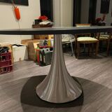 Round black top table with metal legs KARE design