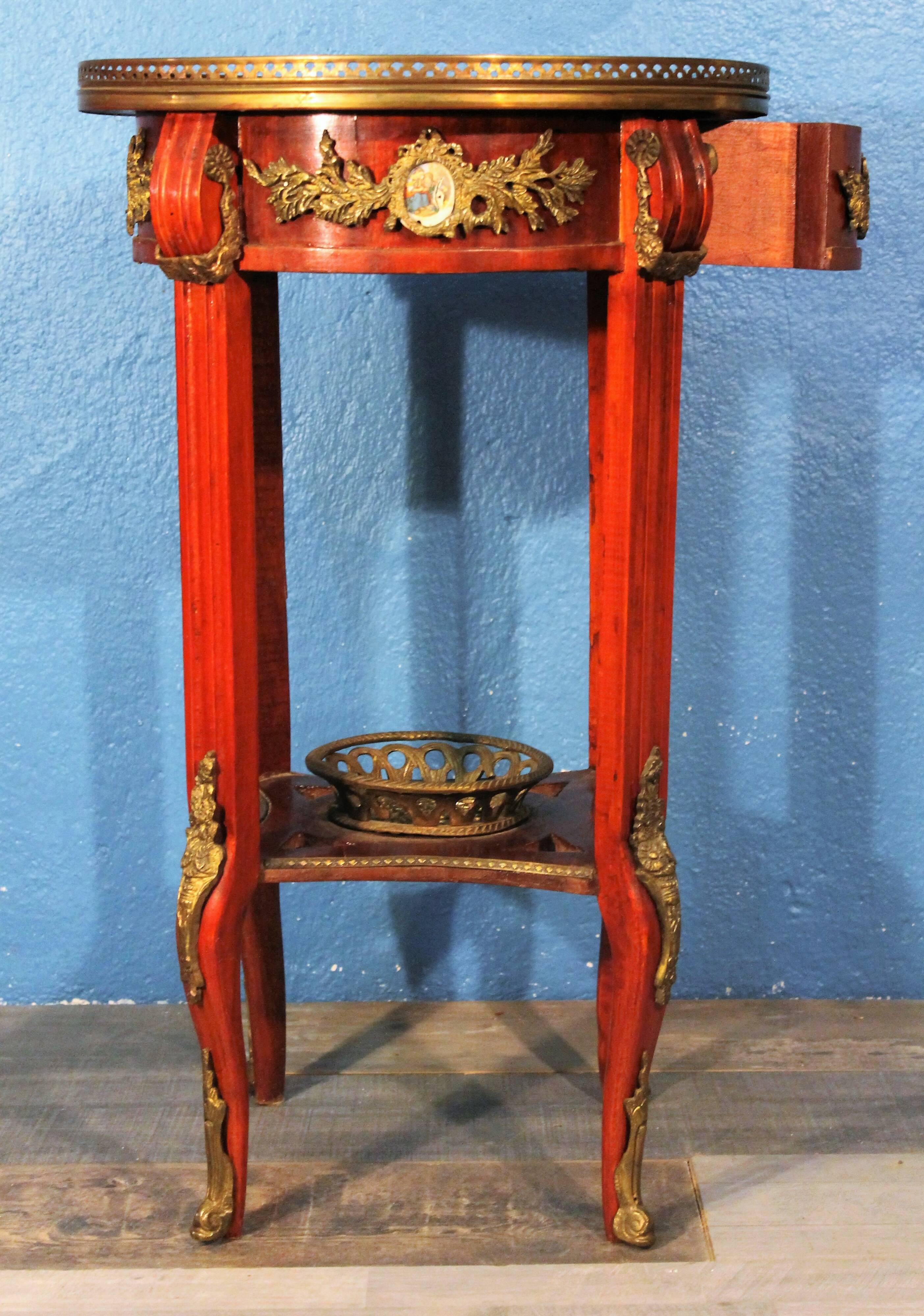 Guéridon style XIXème