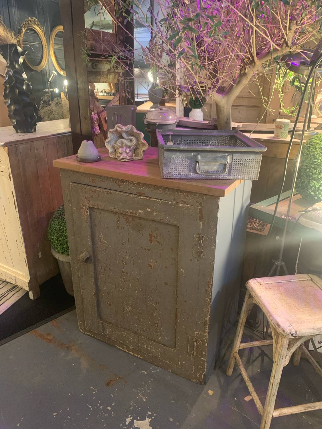 Confiturier patiné gris