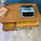 Desk 4 drawers with vintage fins