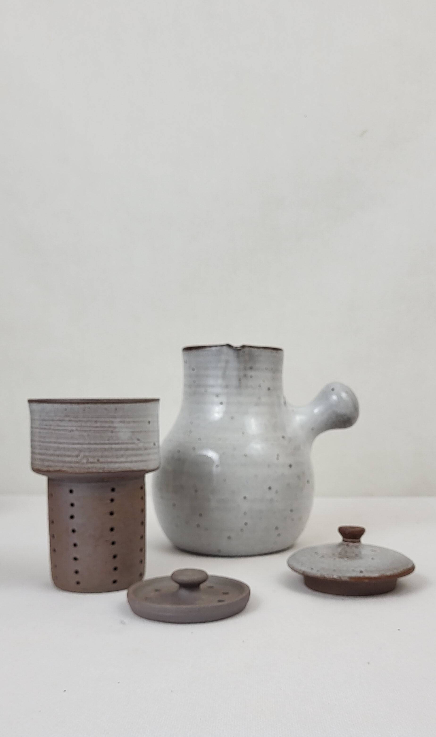 Ratilly / Pierlot stoneware coffee pot