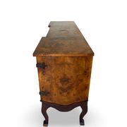 Buffet en noyer burr italien, années 1930.