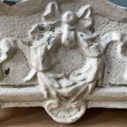 Old Medici cast iron planter, late nineteenth