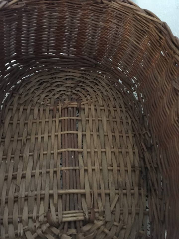 Woven wicker basket