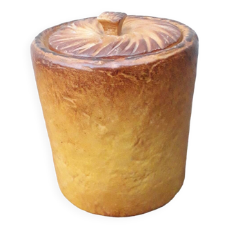 Brioche covered pot