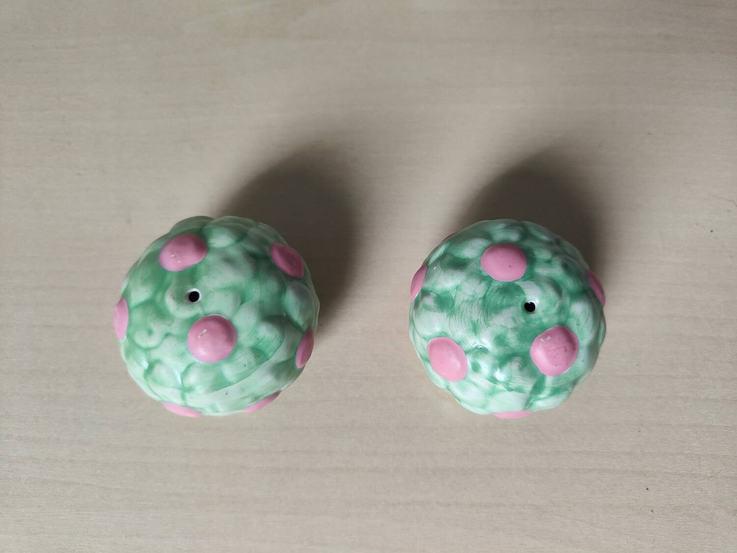 Villeroy & Boch egg cups and salt shakers