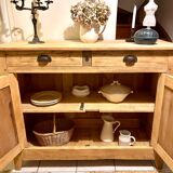 Parisian buffet in raw wood