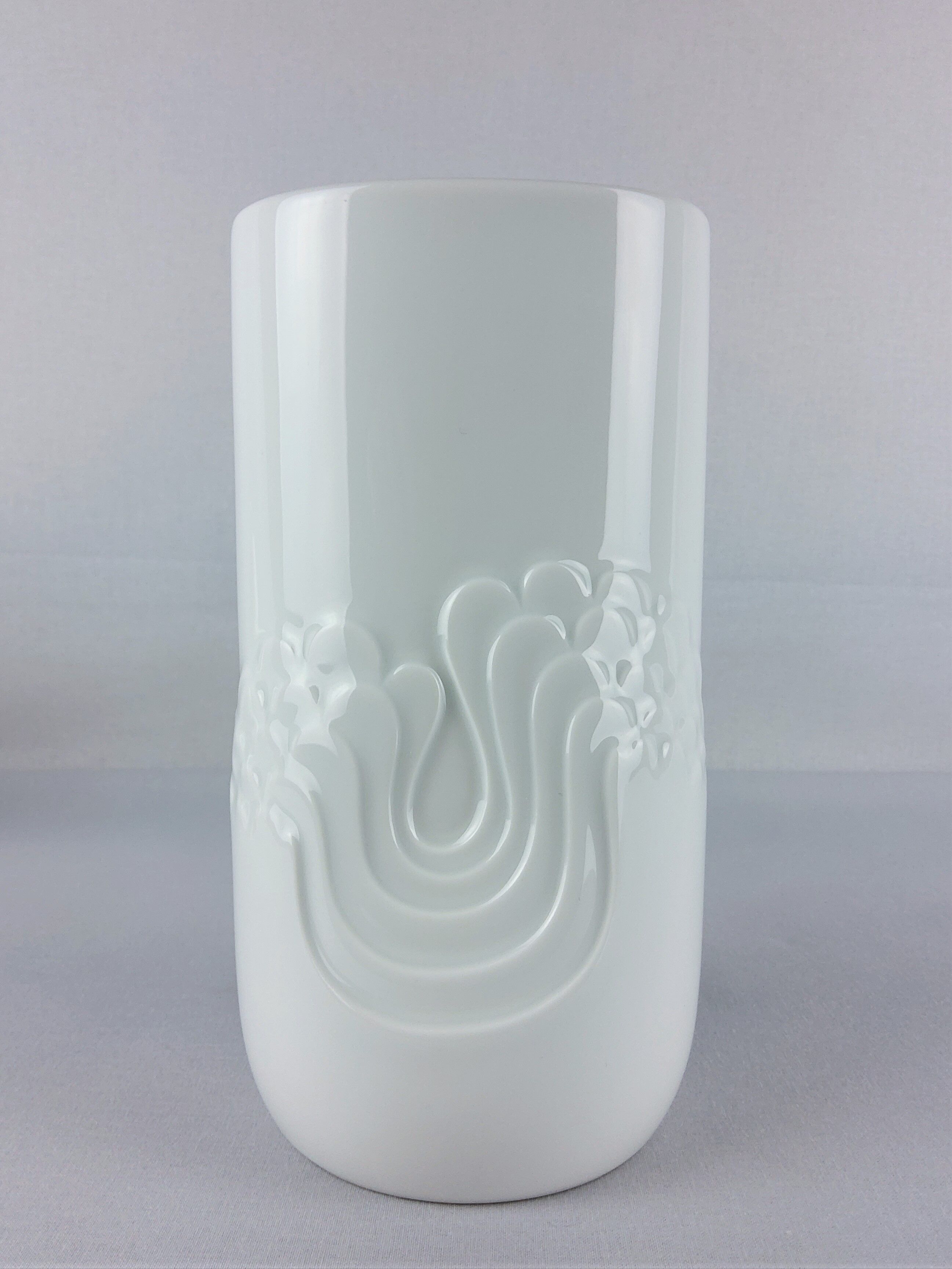 Thomas vintage porcelain white vase 1970