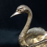 Planter in the shape of a swan