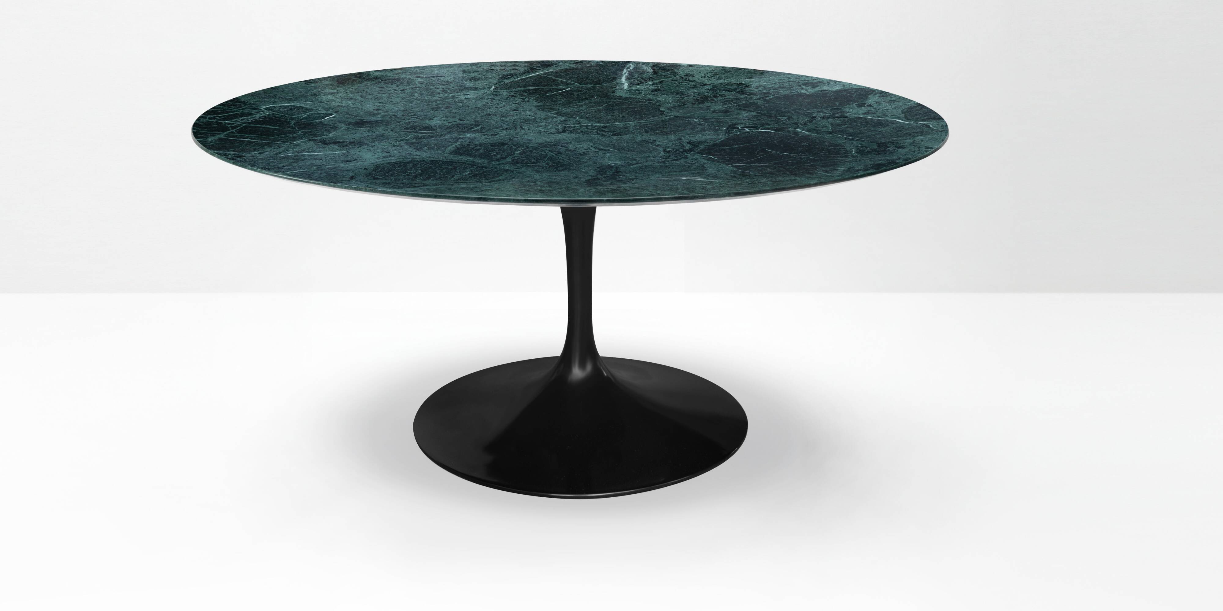 Original knoll tulip dining table (137cm) alpe verdi glossy in new condition!!