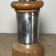 MOULIN à POIVRE, Poivrier Vintage PEUGEOT en BOIS et MÉTAL argenté ORFÈVRERIE CHRISTOFLE