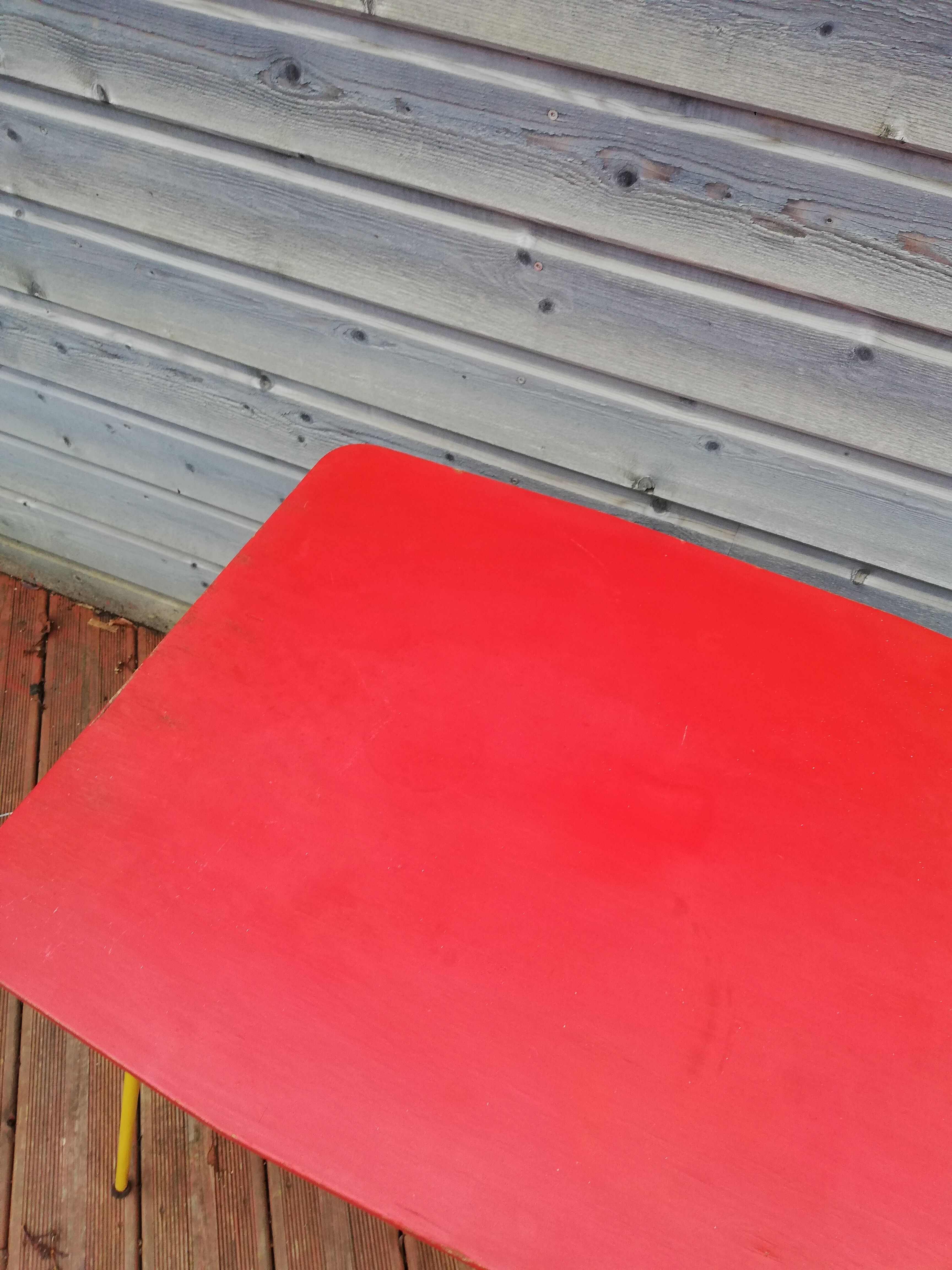 Lot de 4 chaise et une table vintage , années 70