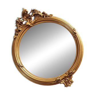 Round beveled mirror