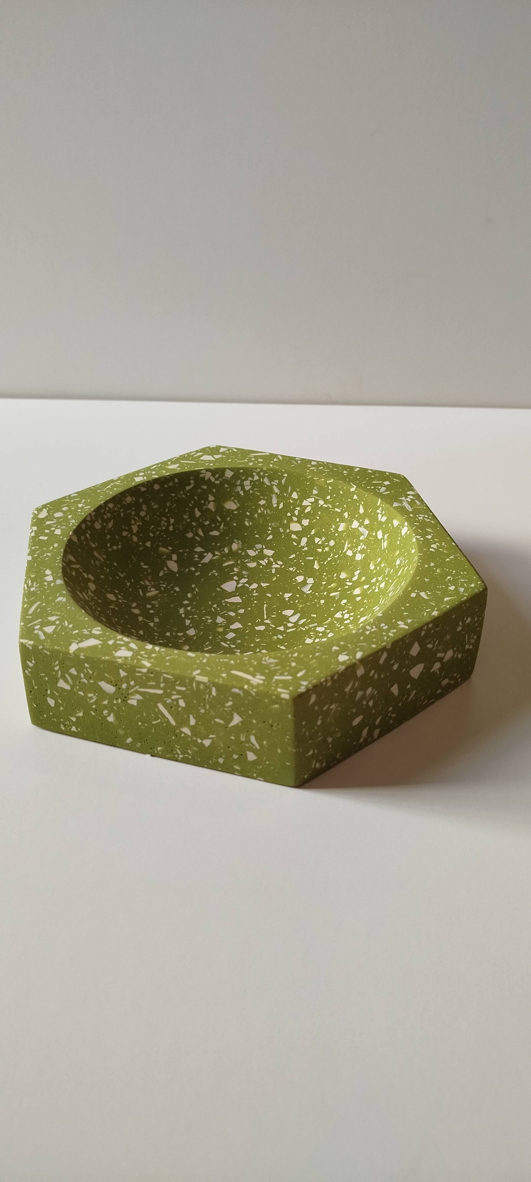 La rosca - hexagonal terrazzo tray - green