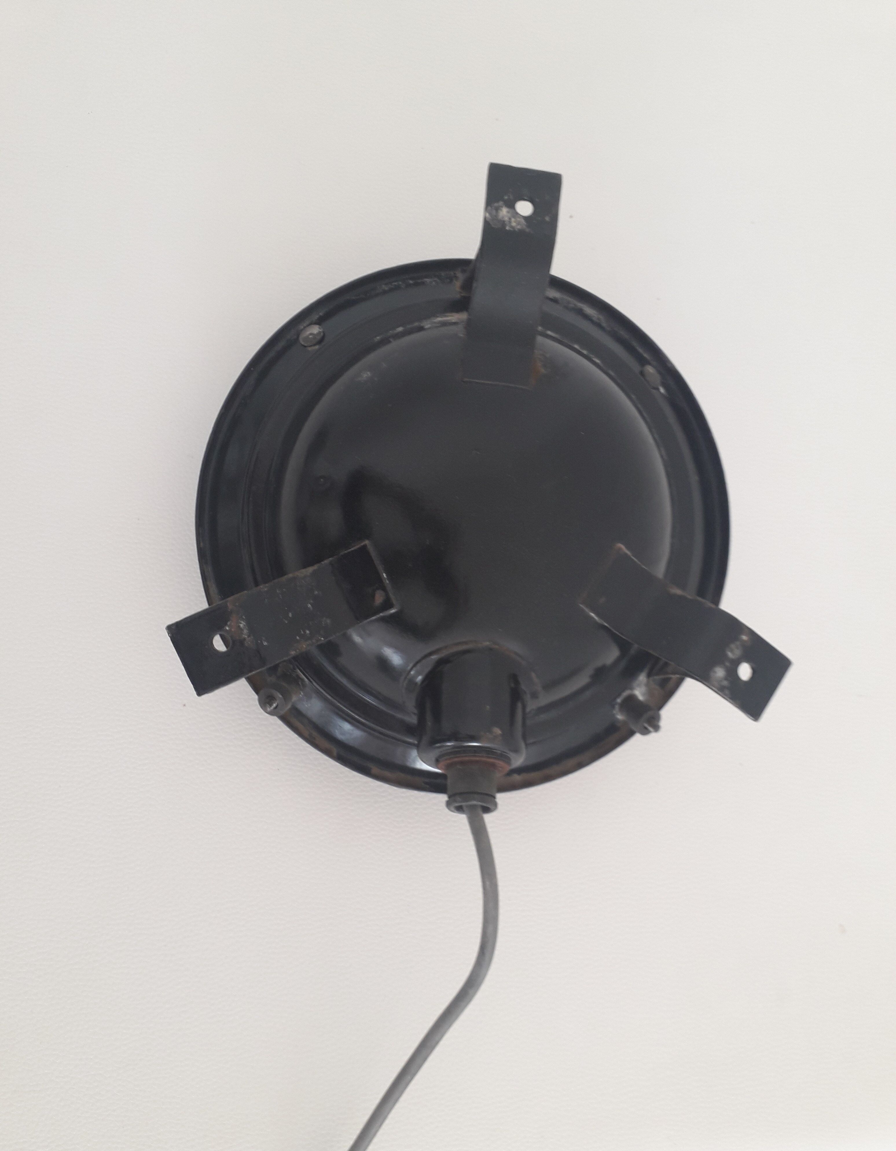 Workshop wall lamp - Enamelled sheet metal - 1950