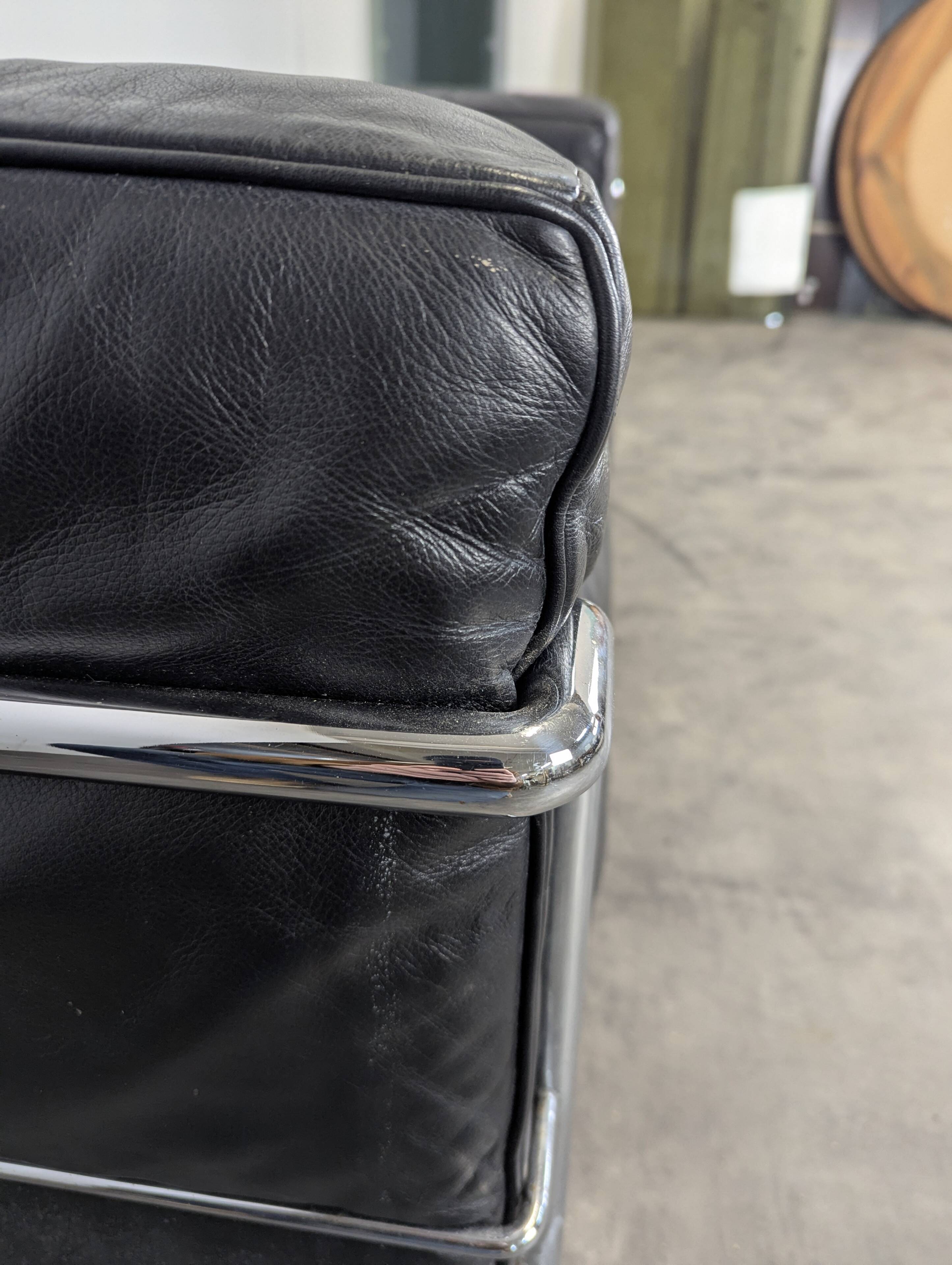 LC3 Canapé model by Le Corbusier and Charlotte Perriand for Cassina