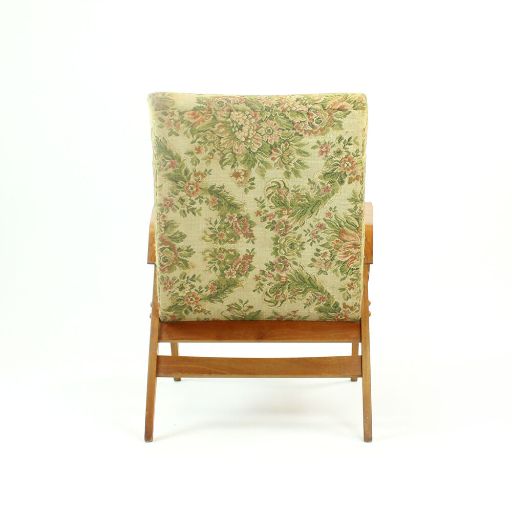 Tatra Armchairs in Light Beech & Original Fabric, Czechoslovakia, circa 1960