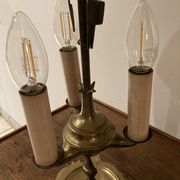 Lampe bouillotte de style Louis XVI
