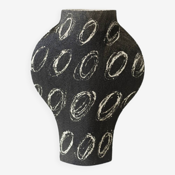 'Negative Big Rounds' Ceramic Vase