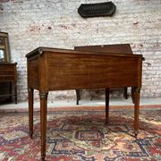 Men's dressing table in mahogany stamped period Louis XVI XVIII th century