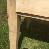 Farm table with 2 drawers