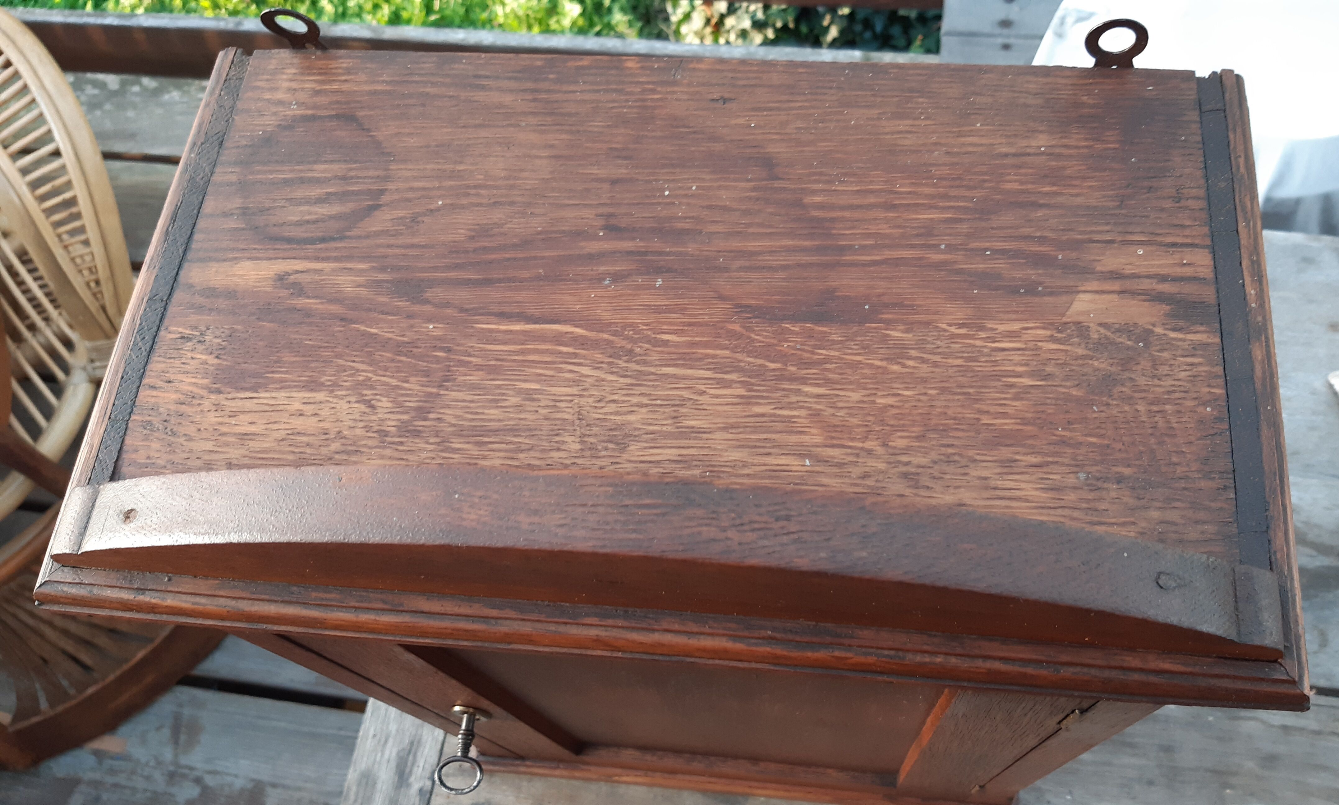 Oak medicine cabinet 1930