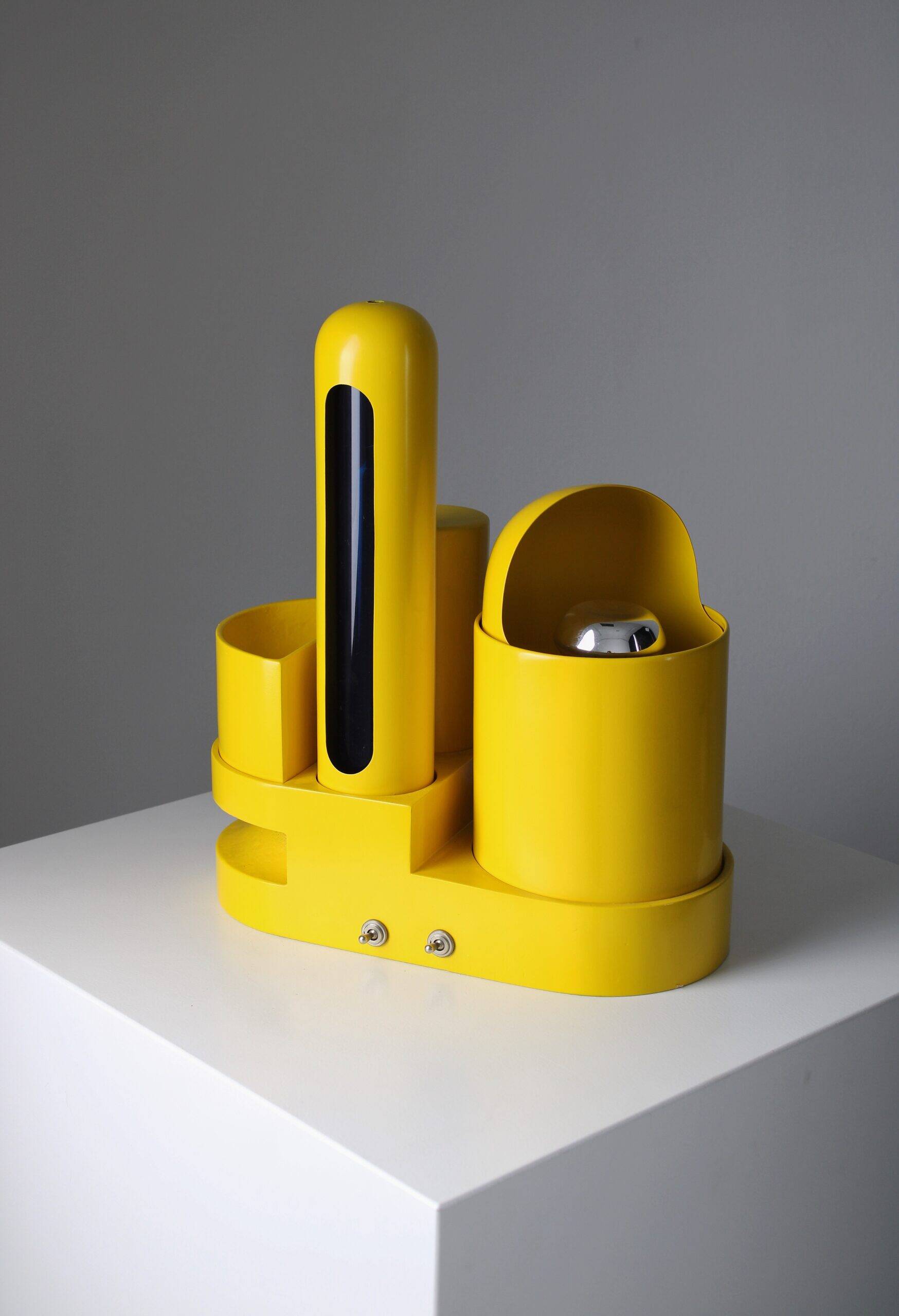 Rimorchiatore table lamp by Gae Aulenti for Candle, 1969