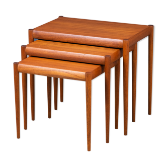 Ensemble de trois tables gigognes en teck, années 1960, design danois