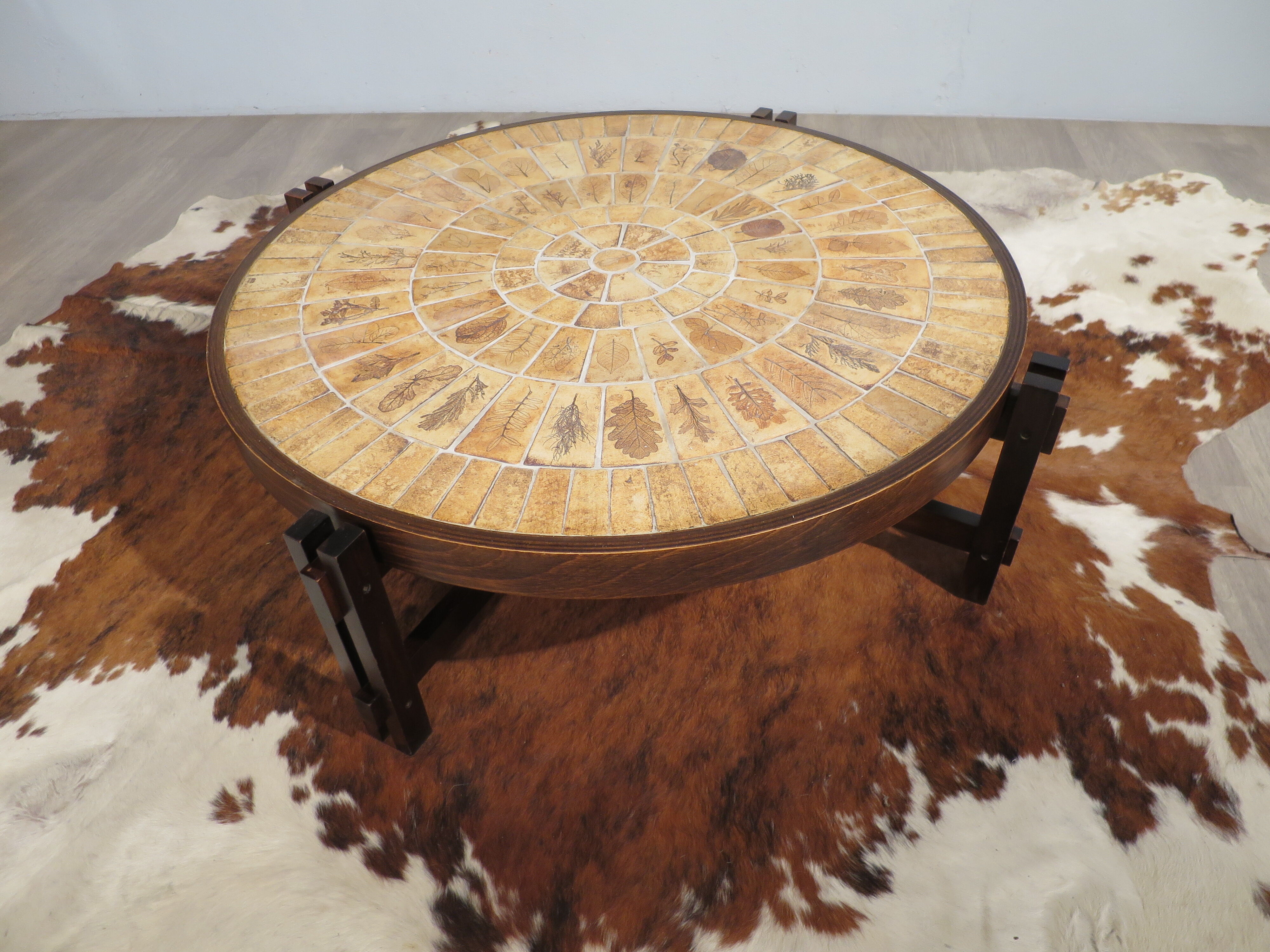 Capron Roger series coffee table "herbarium"