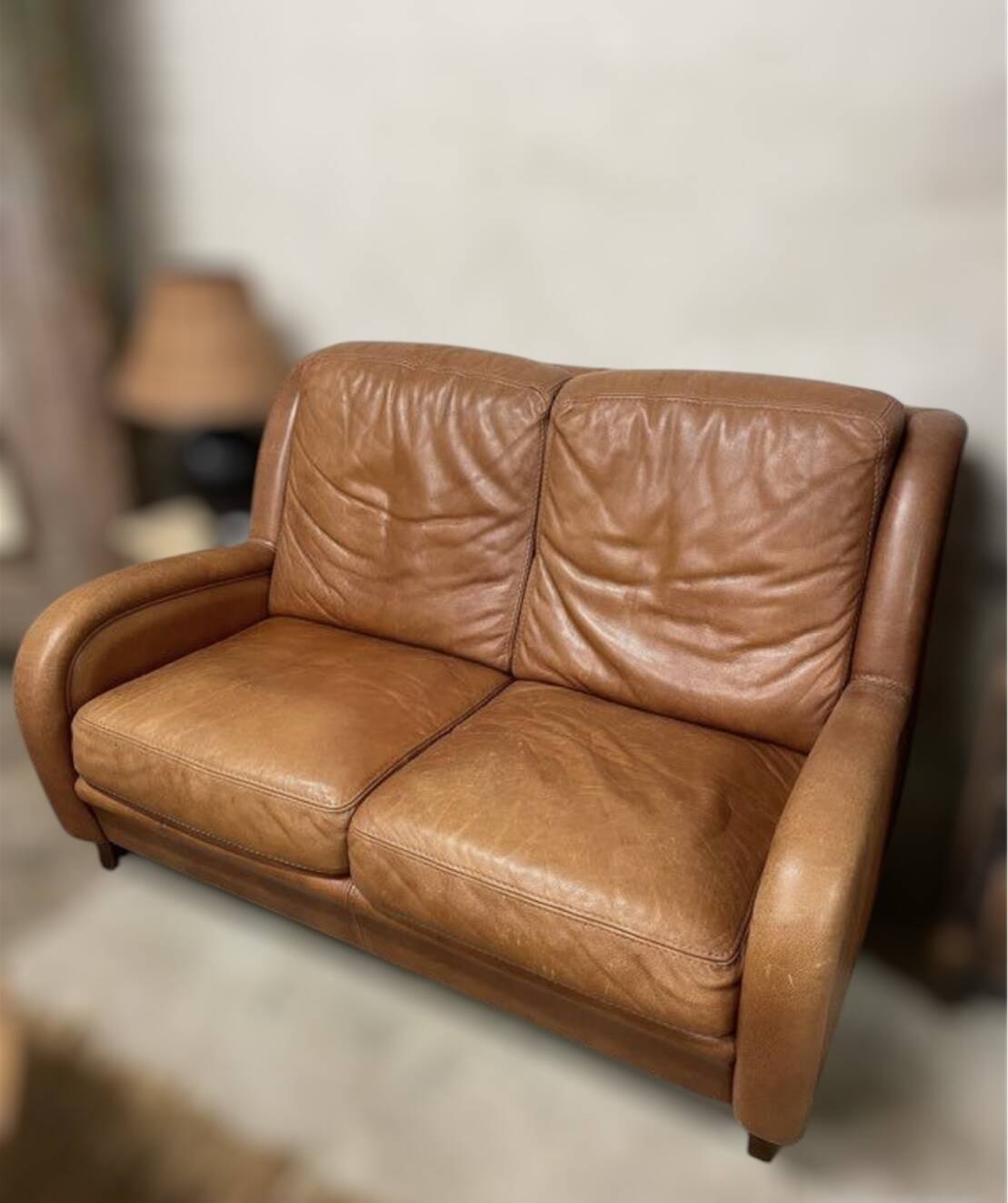 Vintage 2-seater leather sofa