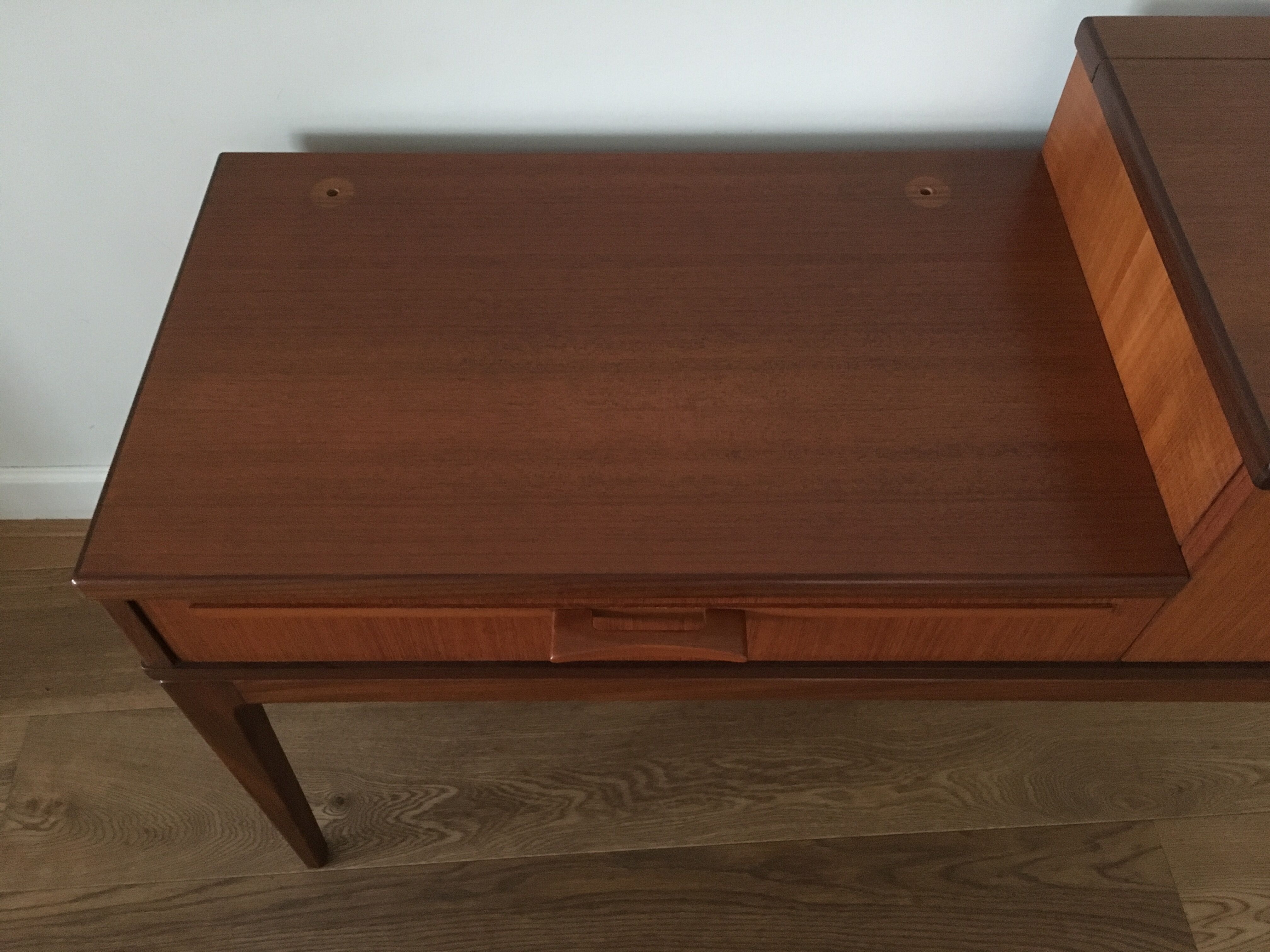 Coiffeuse scandinave