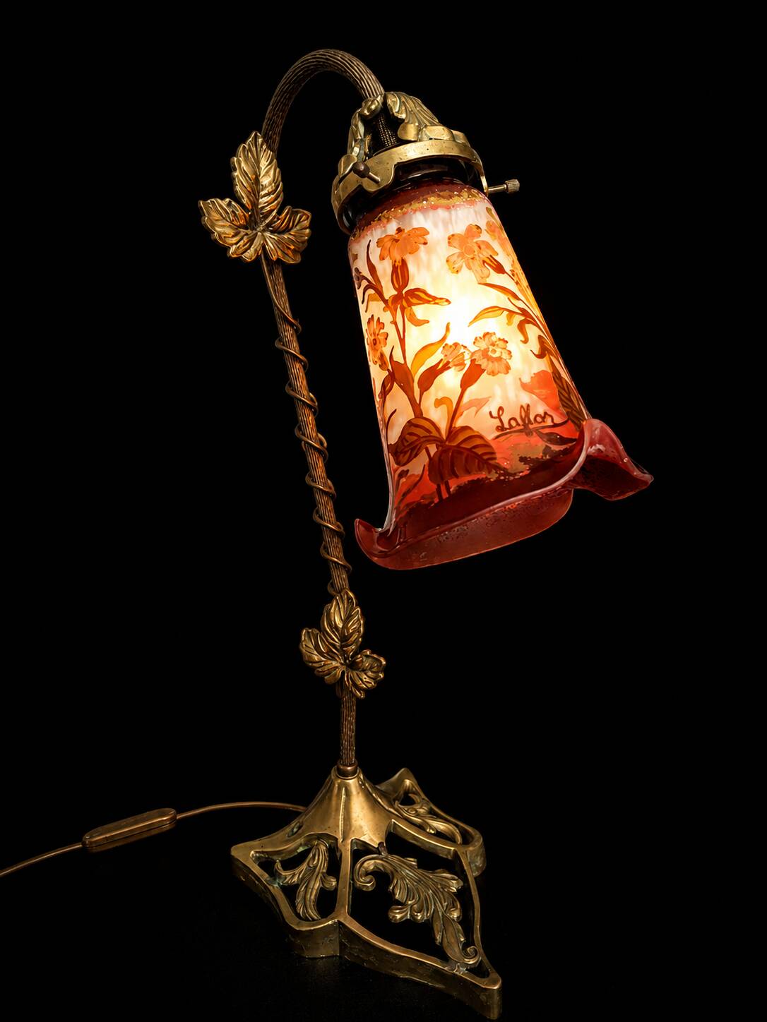 Art Nouveau lamp signed LAFLOR, marbled glass with enamel floral decoration.