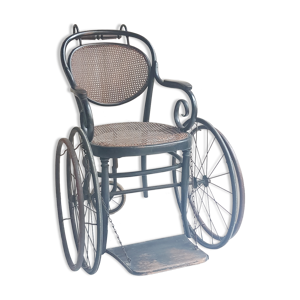 fauteuil roulant ancien signé Josef Hofmann à Vienne