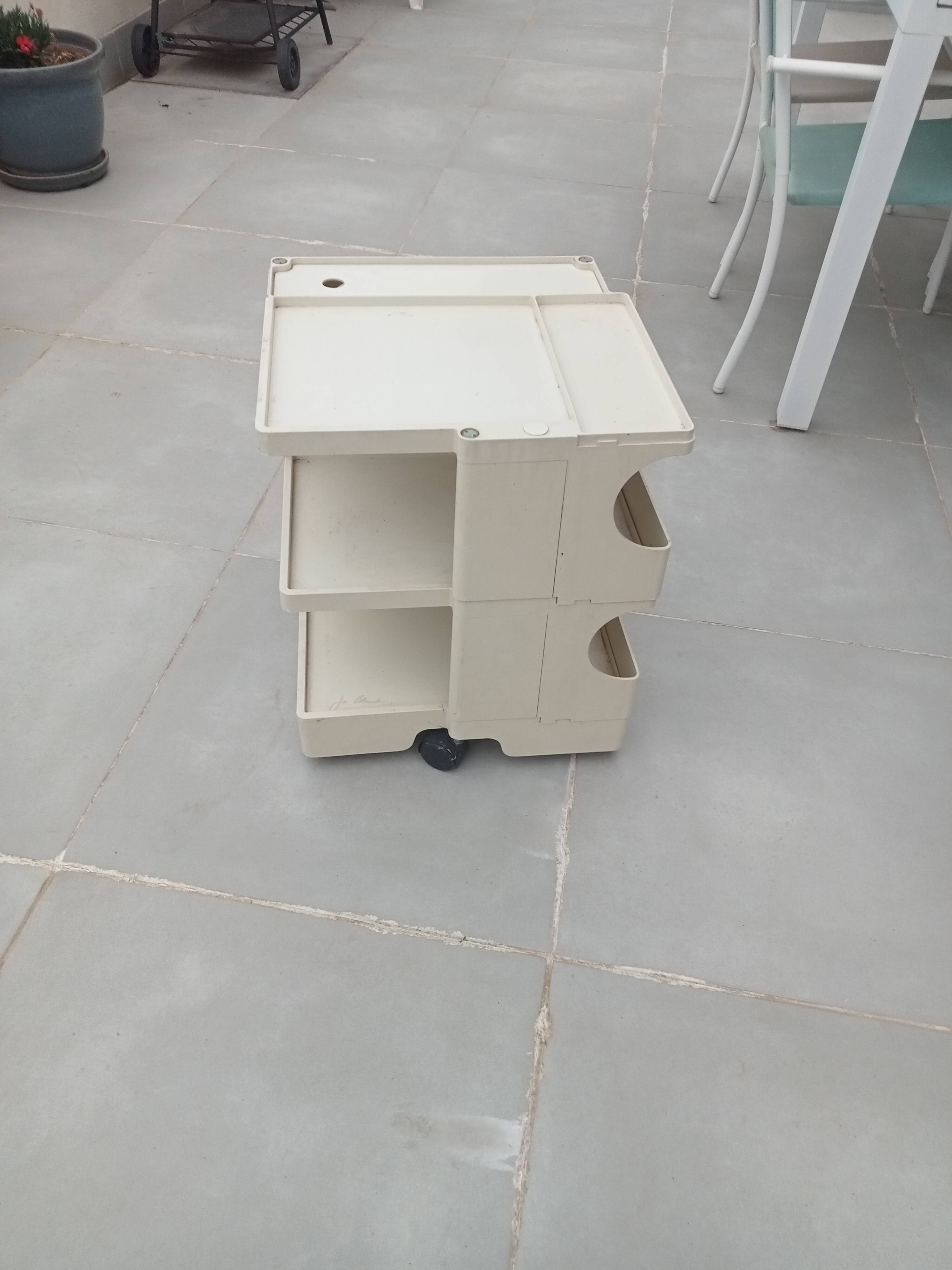 Boby Trolley - design by Joe Colombo - Vintage