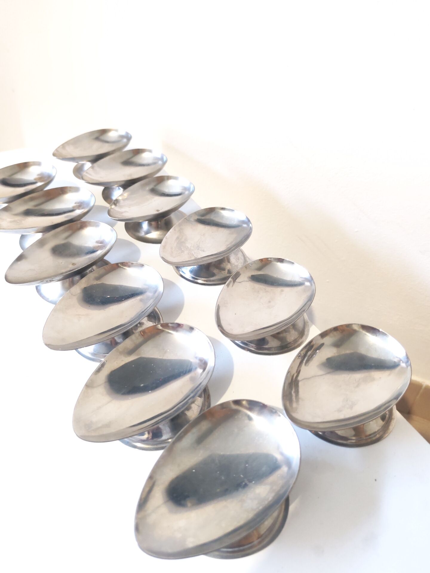 12 stainless steel chrome cups