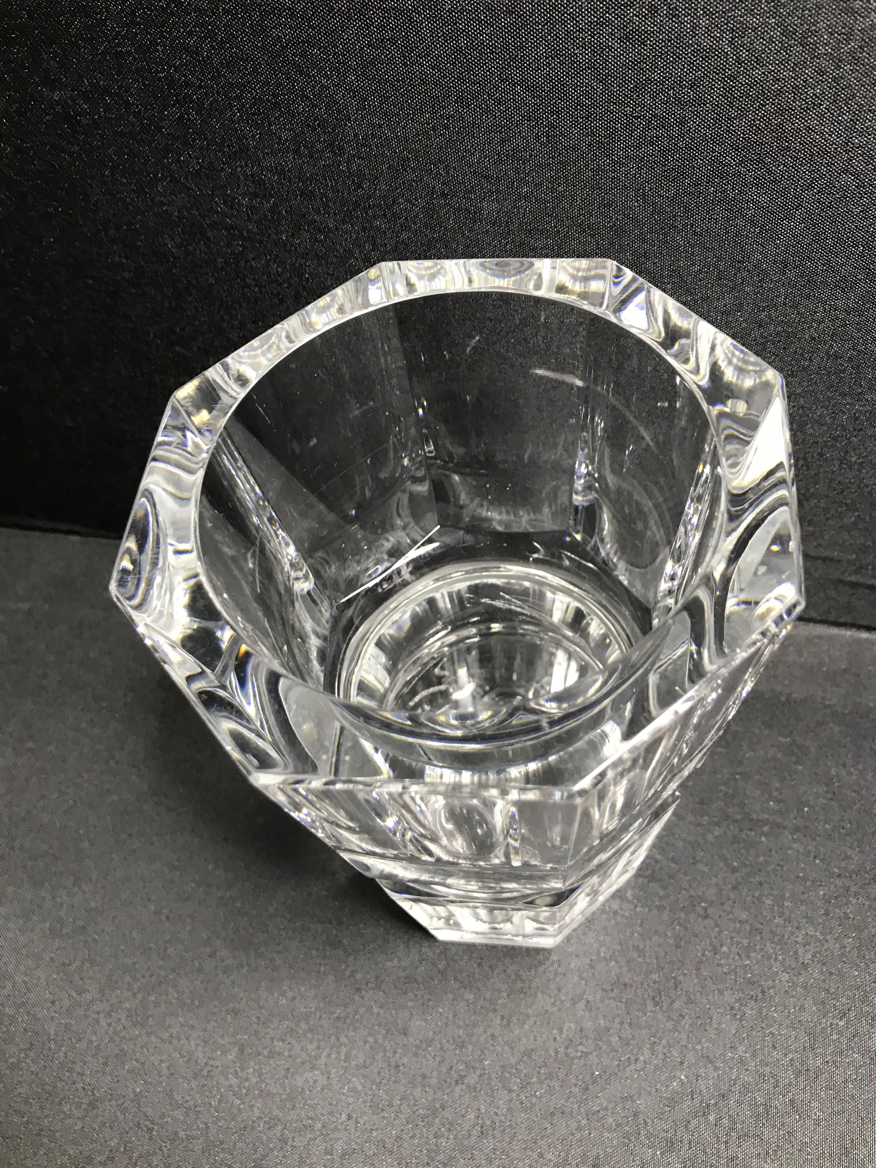 Model edith vase, cut crystal  baccarat