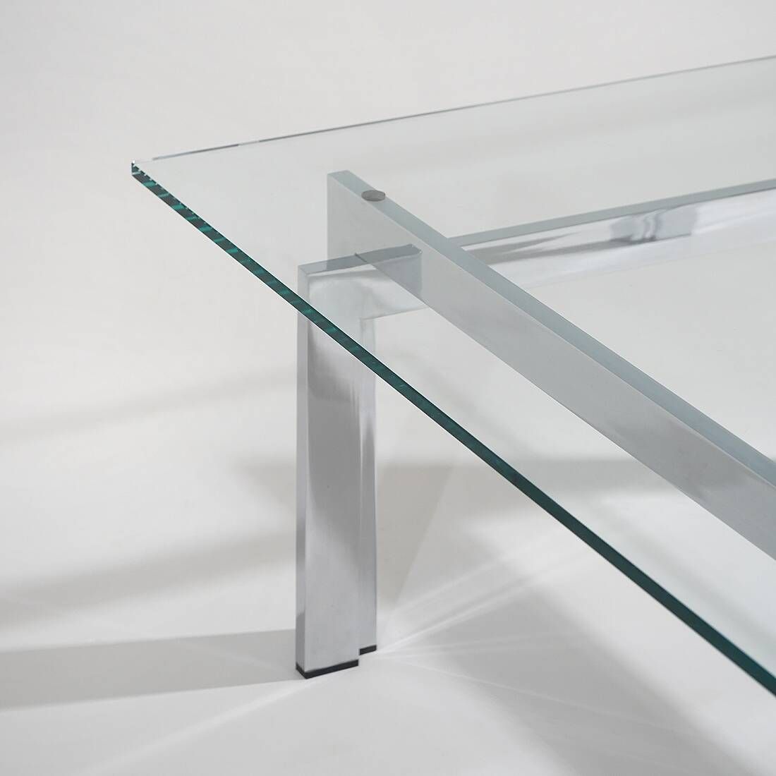 Table basse carrée en verre et acier, années 1970
