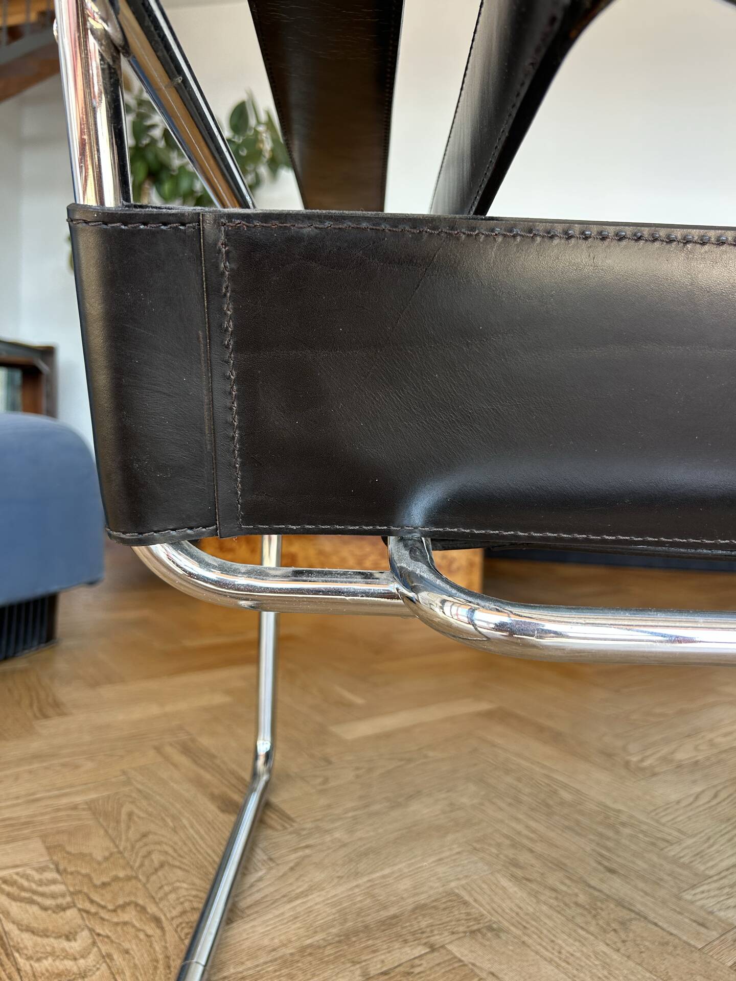 Wassily B3 chair by Marcel Breuer, Gavina edition